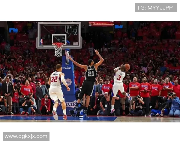 2015赛季季后赛快船与马刺的激烈对决与精彩瞬间回顾