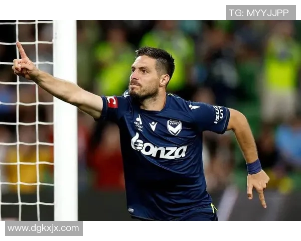 FC首尔与墨尔本胜利精彩对决回放全程解析与精彩瞬间重温